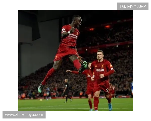 利物浦连续抢断，创造多次射门良机，激发球迷热情