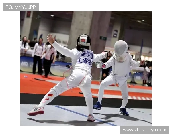 击剑队强化剑路控制练习,提高攻势连贯性 击剑队强化剑路控制练习,提高攻势连贯性