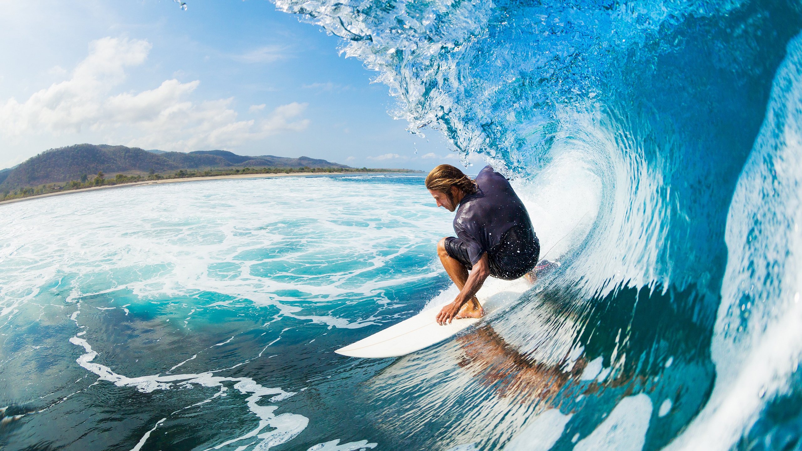 乐鱼娱乐app-德甲攻防激情：速度、力量、战术完美组合！，德甲强度